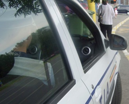 Incredibil! Hoţii au dat lovitura în sediul poliţiei din Ploieşti!